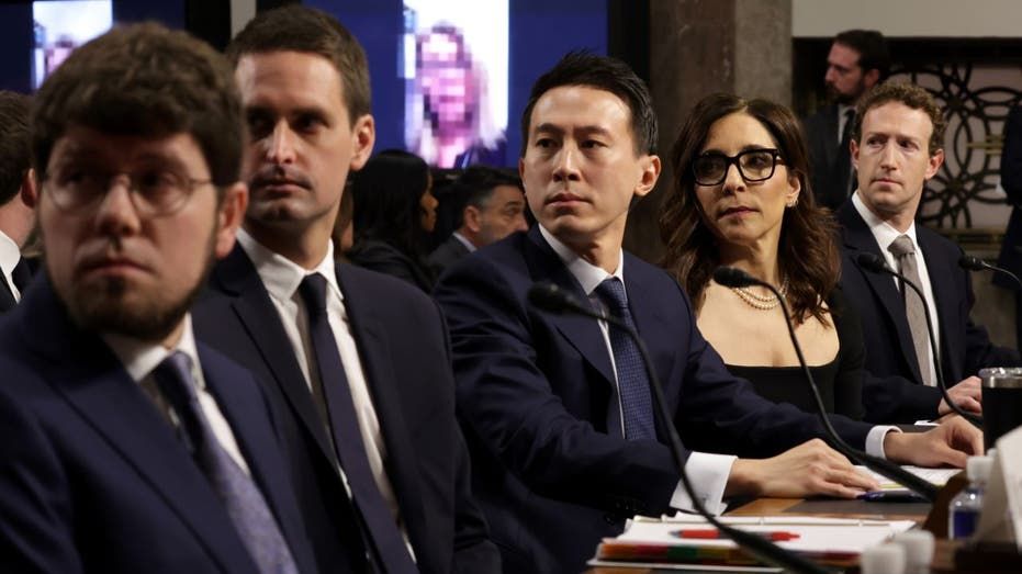 Social Media CEOs