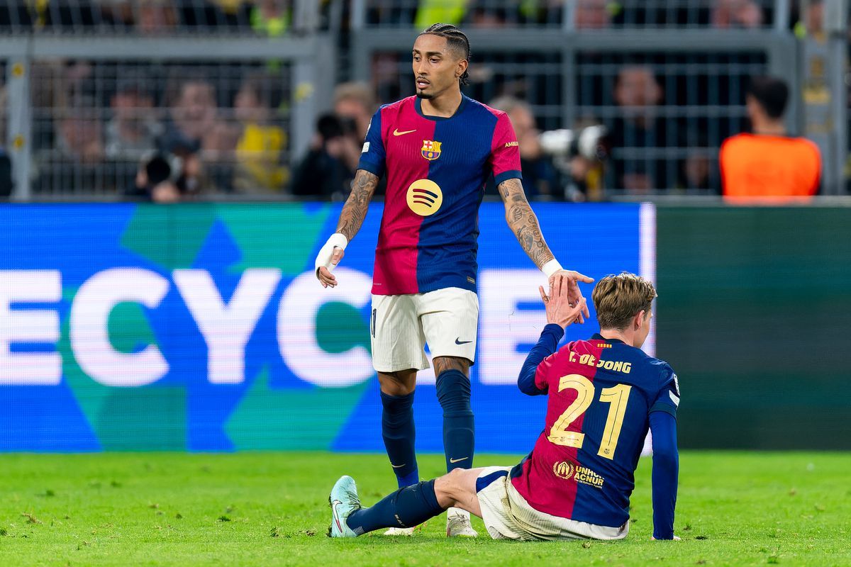 Borussia Dortmund v FC Barcelona - UEFA Champions League 2024/25 Quarter Final Second Leg