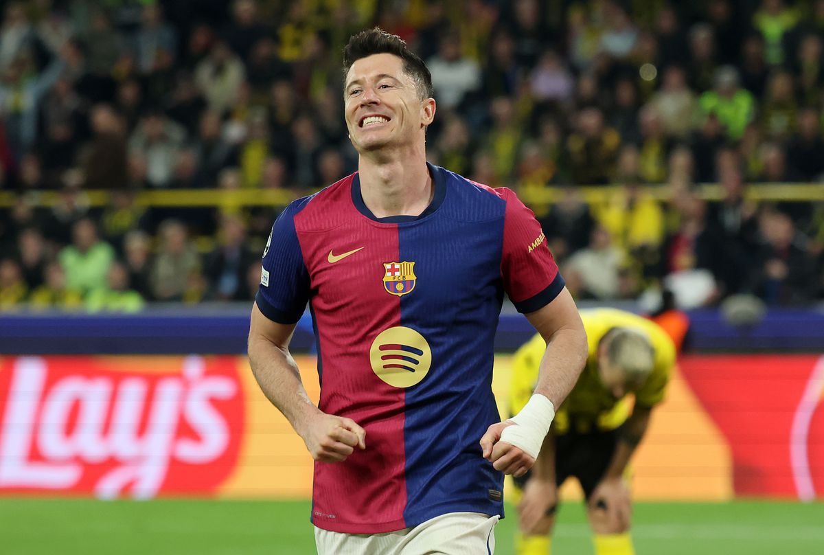 Borussia Dortmund v FC Barcelona - UEFA Champions League 2024/25 Quarter Final Second Leg