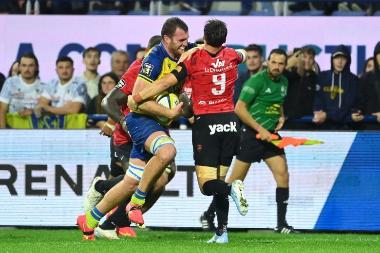 TOP 14-Will Thomas Ceyte be on the trip to Toulon?