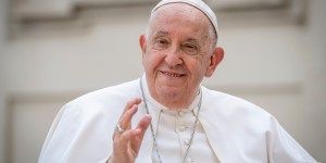 Five big lessons from Pope Francis to adjust our thoughts