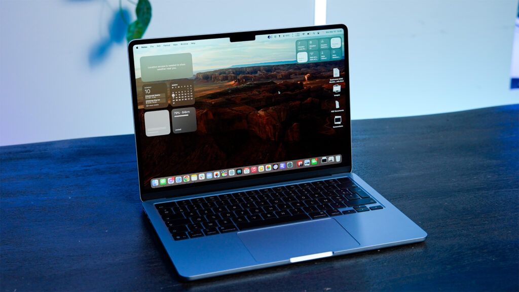 Apple MacBook Air M4 // Source : Nino Barbey / Numerama Apple MacBook Air M4 // Source : Nino Barbey / Numerama