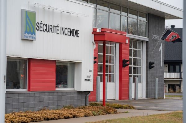 No Trois-Rivières fire station has a training room.