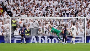 This Arda Güler auction opened the scoring.