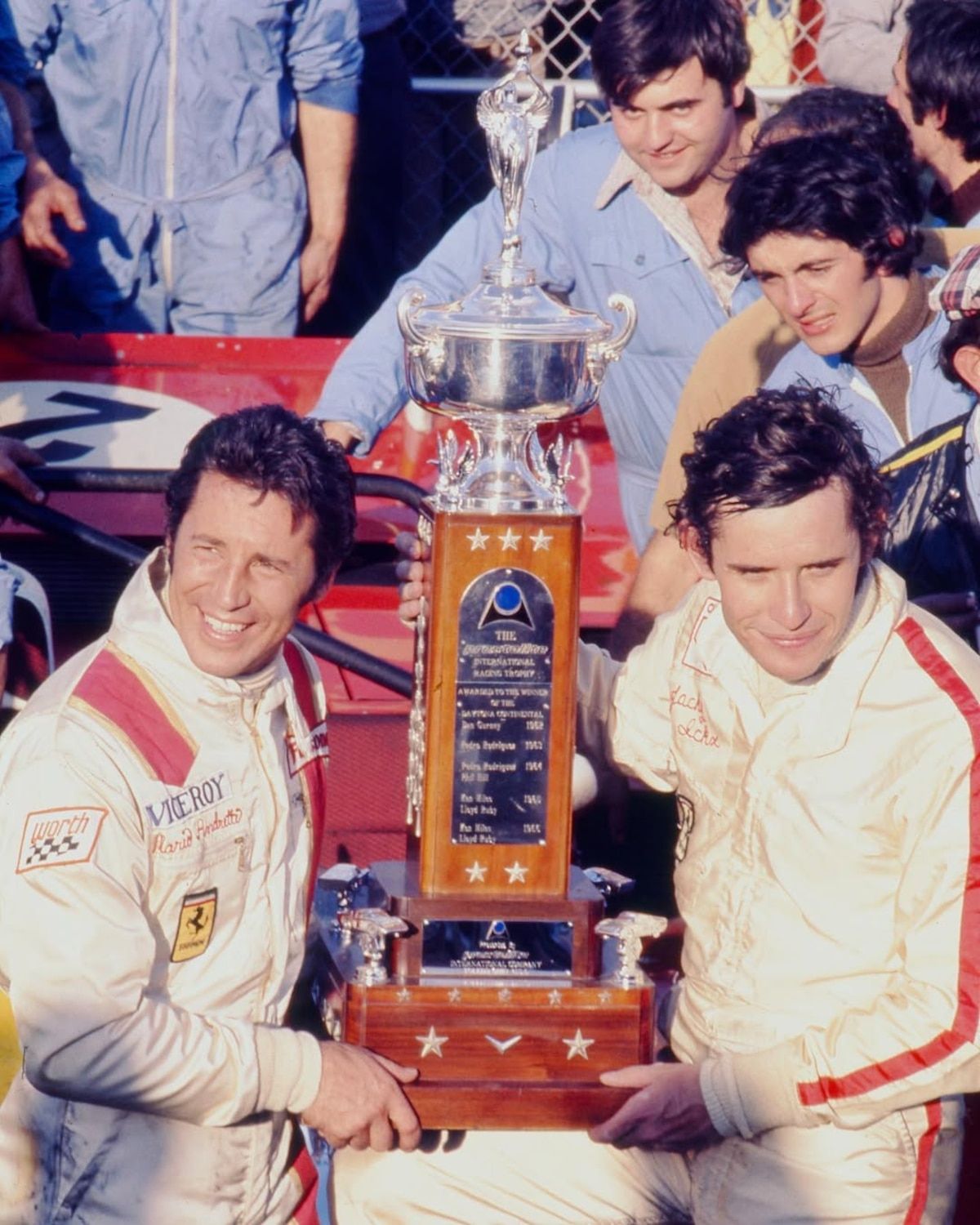 At the wheel of the Ferrari 312PB, Mario Andretti and Jacky Ickx formed a formidable duo, winning in particular in Daytona and Sebring in 1972.