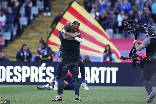 Raphinha praised Barcelona boss Hansi Flick as 'someone who looks out for all the players'