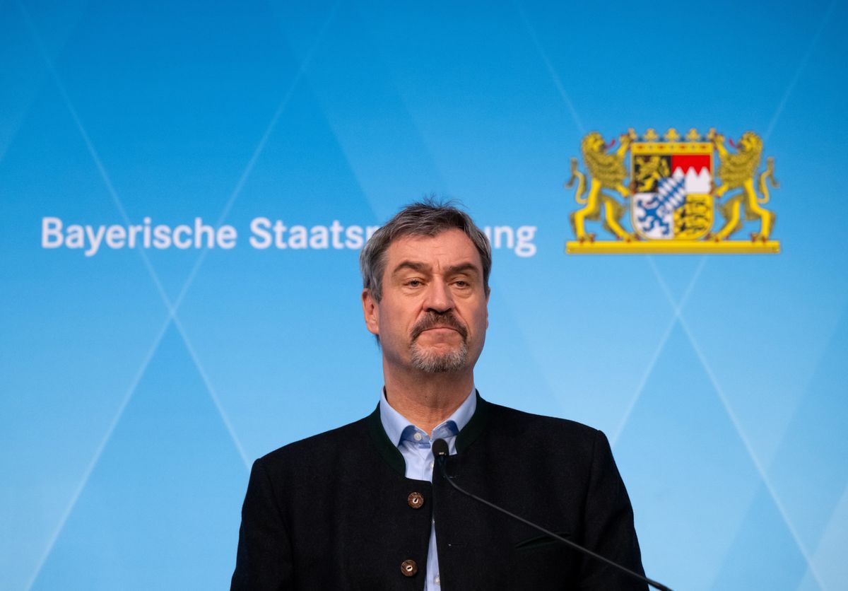 Markus Söder in a press statement in Munich, against the background of the Logo of the Bavarian State Government. Photo from 06.05.2025. Markus Söder in a press statement in Munich, against the background of the Logo of the Bavarian State Government. Photo from 06.05.2025.
