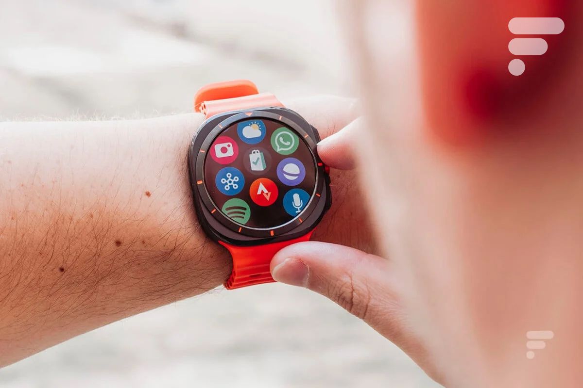 The Samsung Galaxy Watch Ultra turns under Wear OS