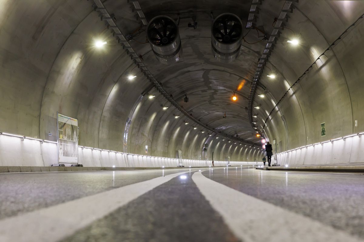 Guests walk in a tunnel during the inauguration of the Route des Nations in Geneva, March 22, 2024. Guests walk in a tunnel during the inauguration of the Route des Nations in Geneva, March 22, 2024.
