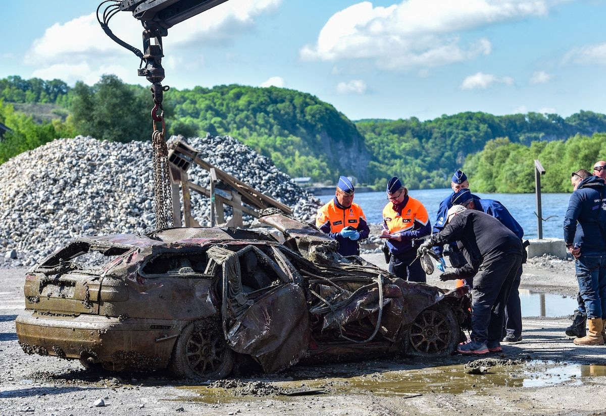 Meuse Sclayn cars