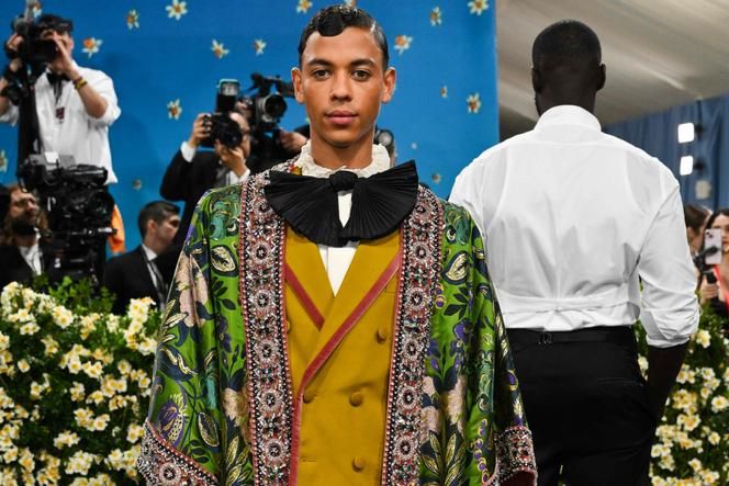 The French dancer of Ballet, Guillaume Diop, upon his arrival at the Met Gala, in New York, Monday May 5, 2025.