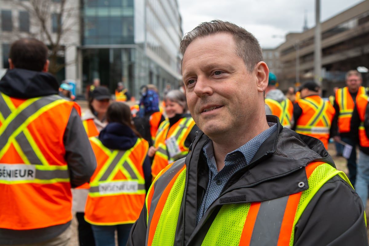 The president of the Professional Association of Engineers of the Government of Quebec, Marc-André Martin.