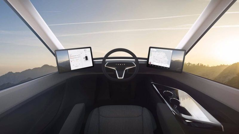 Initially announced at $ 150,000 for the 480 km of autonomy version, and $ 180,000 for the 800 km, Tesla has not confirmed if these prices will be maintained at the industrial scale.