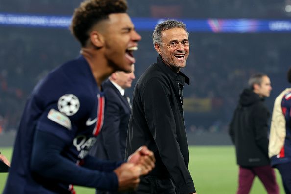 Paris Saint Germain v Arsenal - UEFA Champions League