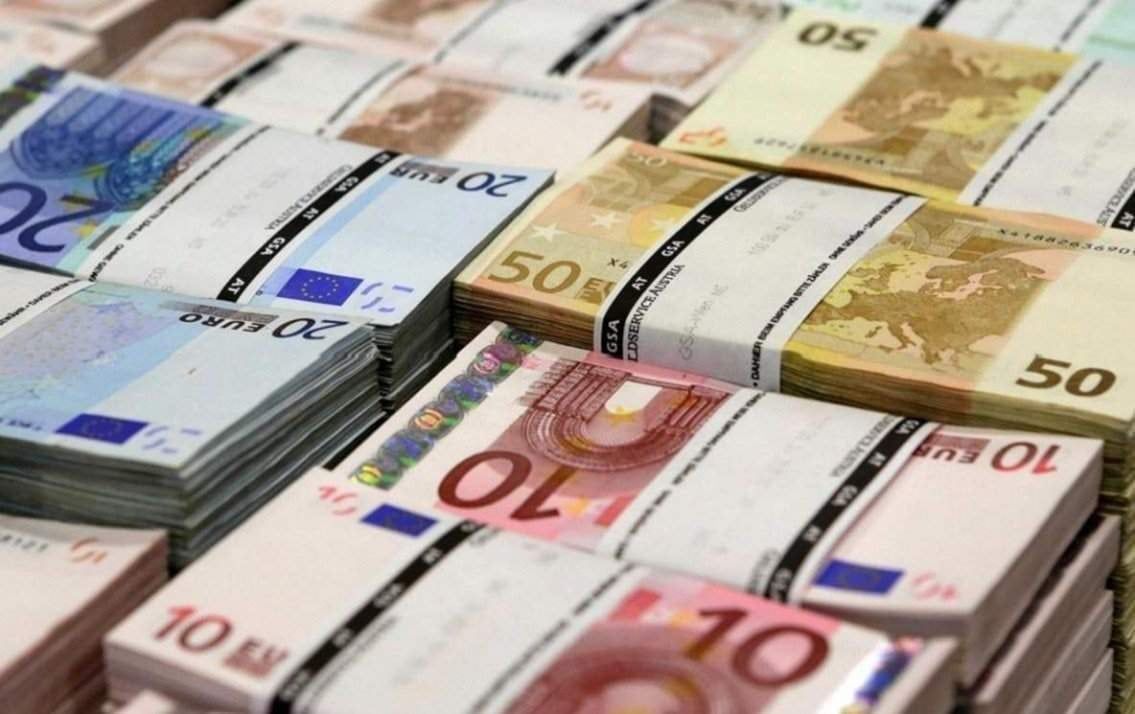 Euro exchange rate today 05/09/2025: slight decrease compared to the US dollar