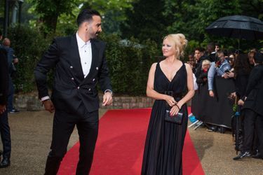 Pamela Anderson and Adil Rami at the UNFP trophy award ceremony at the Hermenonville pavilion in Paris, May 19, 2019.