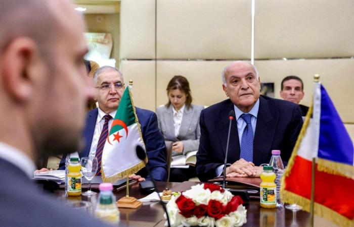Recainence of tension after Algiers’ decision to expel 12 French diplomatic agents