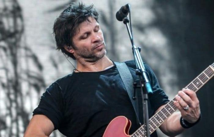 other radios boycotted Bertrand Cantat and the Group Noir Désir