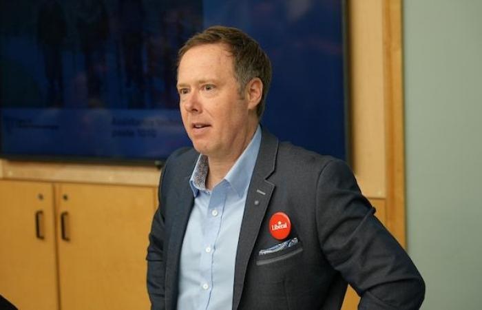 A first friendly chat for Abitibi-Témiscamingue candidates