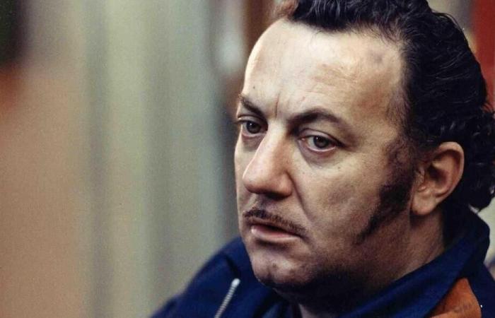 24 hours motorcycles. Coluche’s motorcycle in the film “Tchao Pantin” exhibited by Restos du