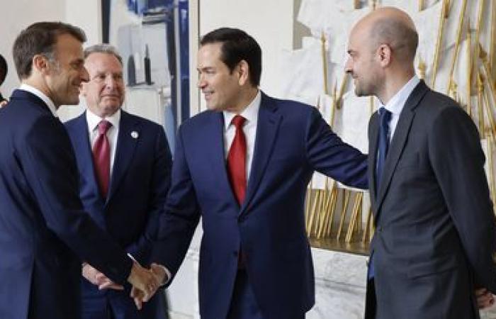 At the end of several meetings in Paris, France salutes an “excellent exchange” which “made it possible to converge” in favor of a “solid peace”