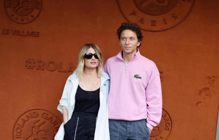 Mélanie Thierry engages on her third child at 42 with singer Raphaël