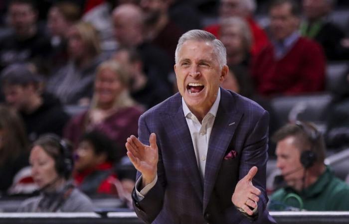 The Phoenix Suns embrace a daring new era while Brian Gregory takes office as managing director after a disastrous season and a reshuffle of coach staff.