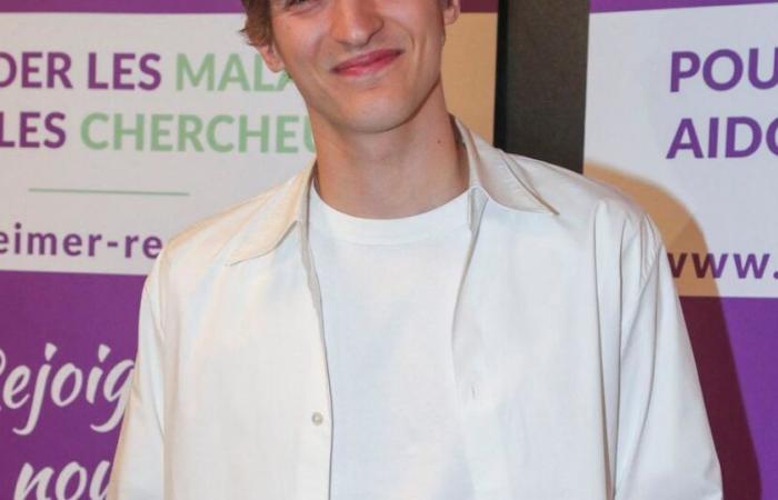 Vassili Schneider: His father is also an actor and played a key role in the couple formed by his brother Aliocha and Charlotte Cardin