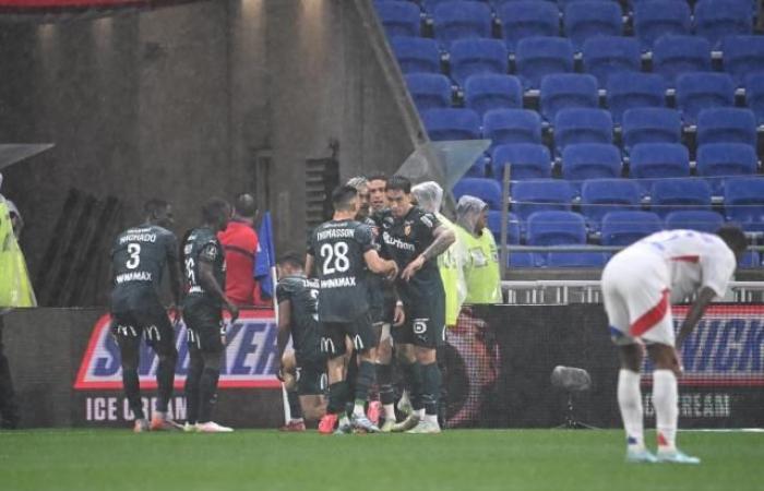 Zaroury’s incredible strike at 30 m to give Lens victory against Ol