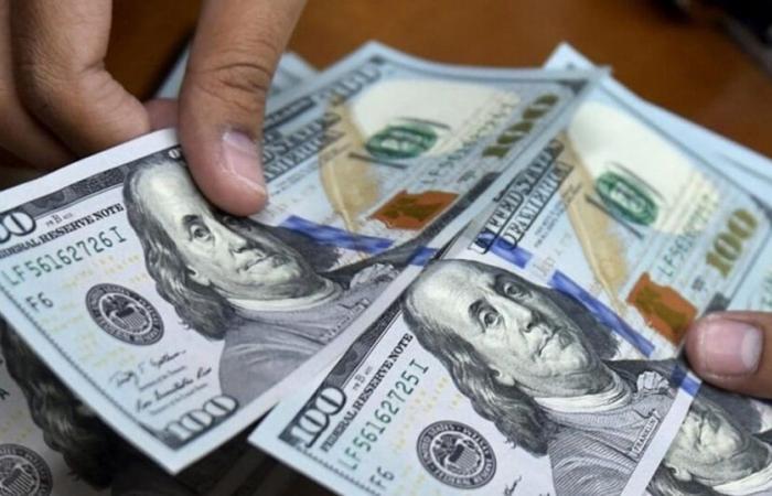 US dollar exchange rate today (05/05/2025): drop of 0.11 %