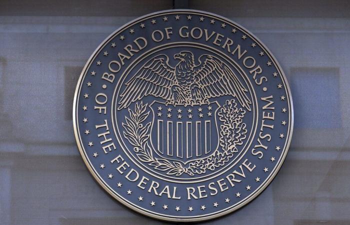 The American federal reserve should challenge Trump and maintain its unchanged rates