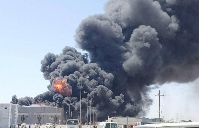 Sudan | Fire in an oil deposit after an attack by paramilitaries