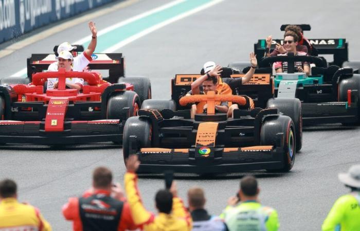 Lego built 10 rusty F1 for Miami’s GP*