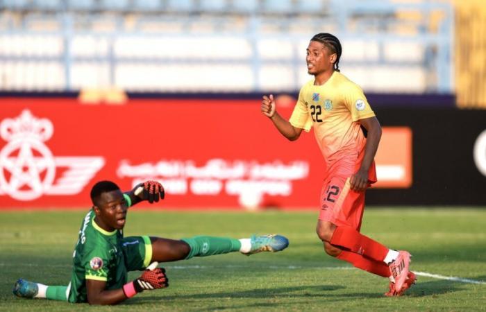 Makanza brace fires DR Congo to 3-1 triumph over Central African Republic