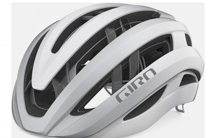 The 7 best road bike helmets (2025)
