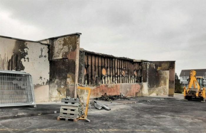 After the fire, the silver swimming pool could soon reopen
