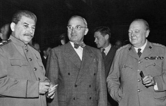 Soviets or Westerners, who really won the Second World War?