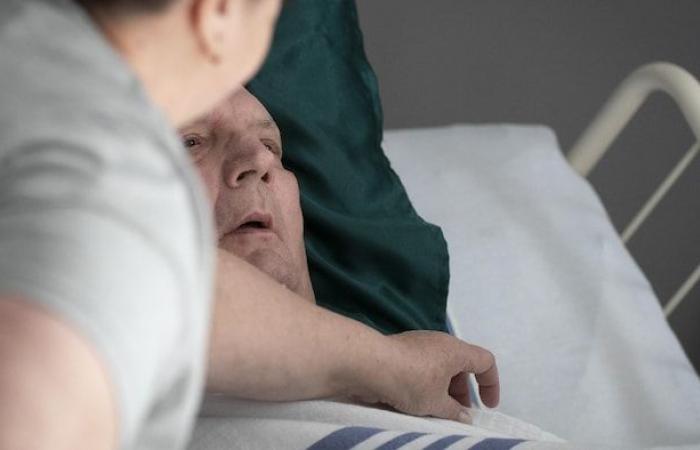Bed wounds: “Nothing has changed”, deplores the spouse of Normand Meunier