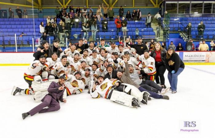 Le Soleil de Châteauguay | HC Crédit Yes by Sainte-Martine Champion de la LHSE
