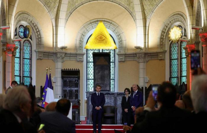Emmanuel Macron calls for Freemasons to defend secularism in the face of the “identity reading trap”