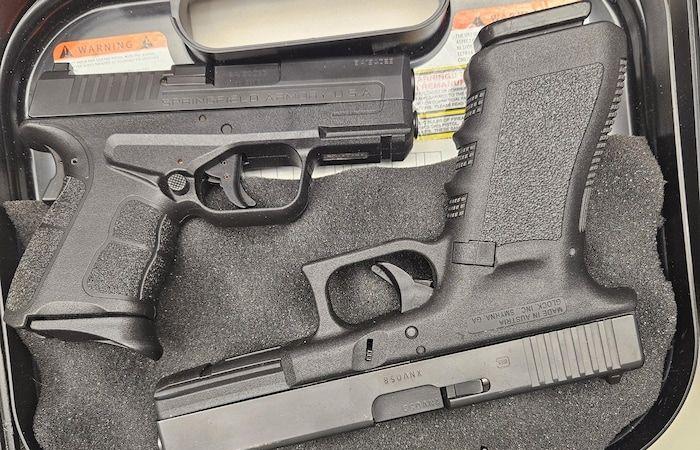 Three alleged fire arms traffickers arrested by the Sûreté du Québec