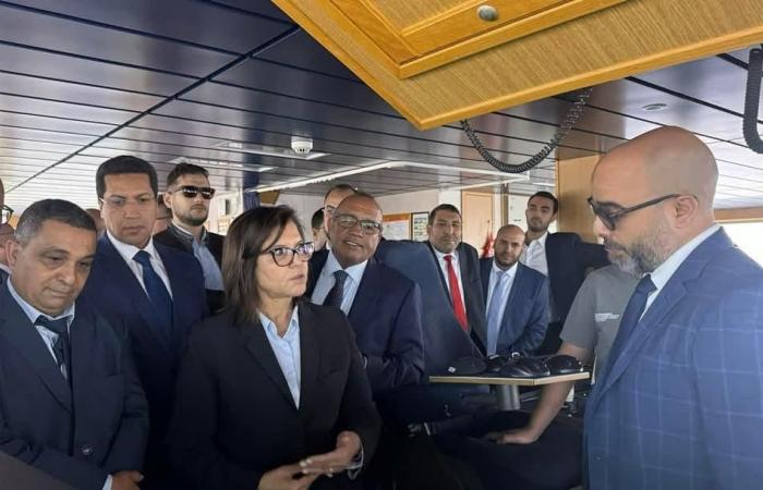 Scandal – a deputy challenges the Secretary of State for Fisheries concerning “financial support of 1.1 billion cents” to an RNI colleague