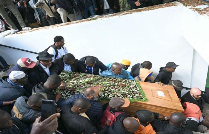 ceremony in Paris and meet with Bruno Retailleau shifted at the request of the family