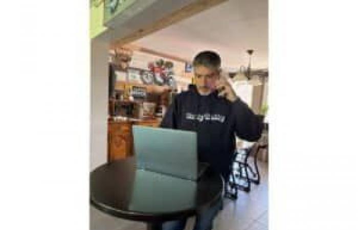 Rusty Bobby: the first 100 % mechanical marketplace