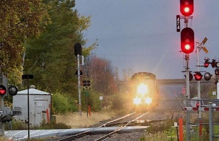 Trains with frequent delays: the conflict between via rail and the CN bangs