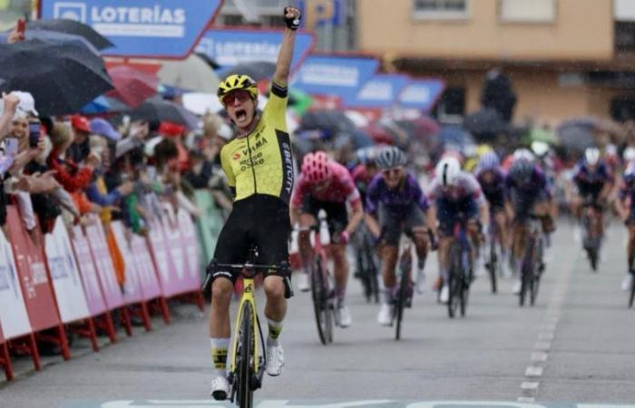 Cycling. The Vuelta Femenina – Marianne your 2nd stage, her 256th … a chaotic finale