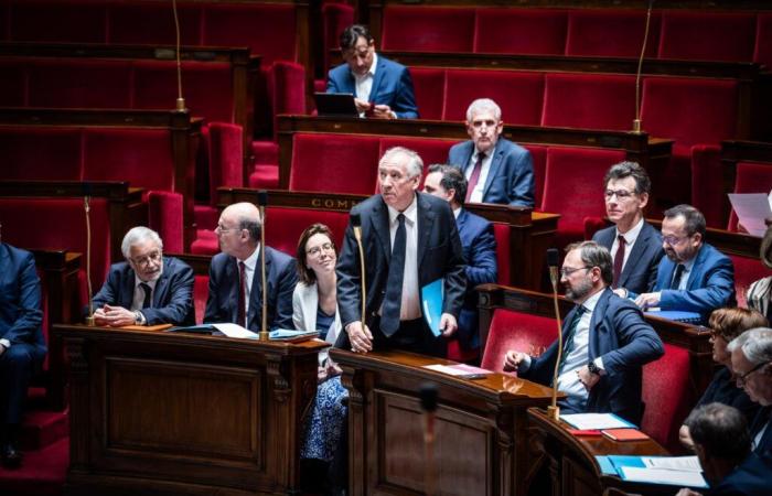 François Bayrou is struggling to convince