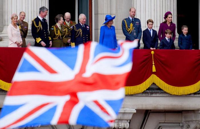 George, Charlotte and Louis Stars commemorations of the 80th anniversary of the Armistice