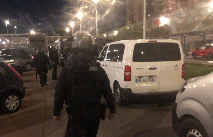 Nîmes degradations and fires near the prison, 5 incarcerated suspects