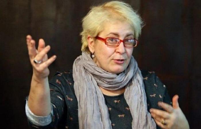 Assigned to residence in Moscow, a critical Russian journalist for the invasion of Ukraine takes refuge in France
